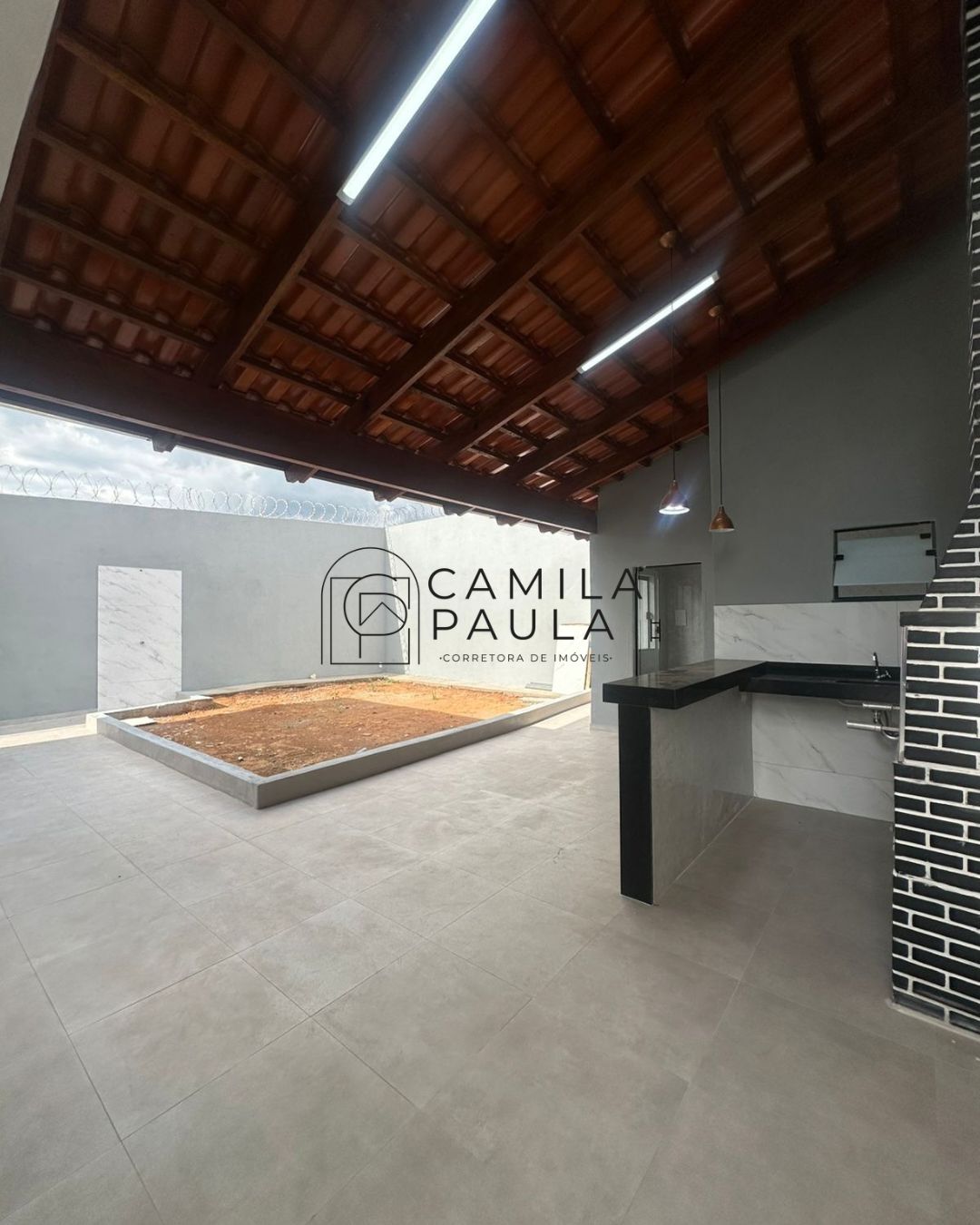 WhatsApp Image 2025-08-19 at 14.31.21 (1)