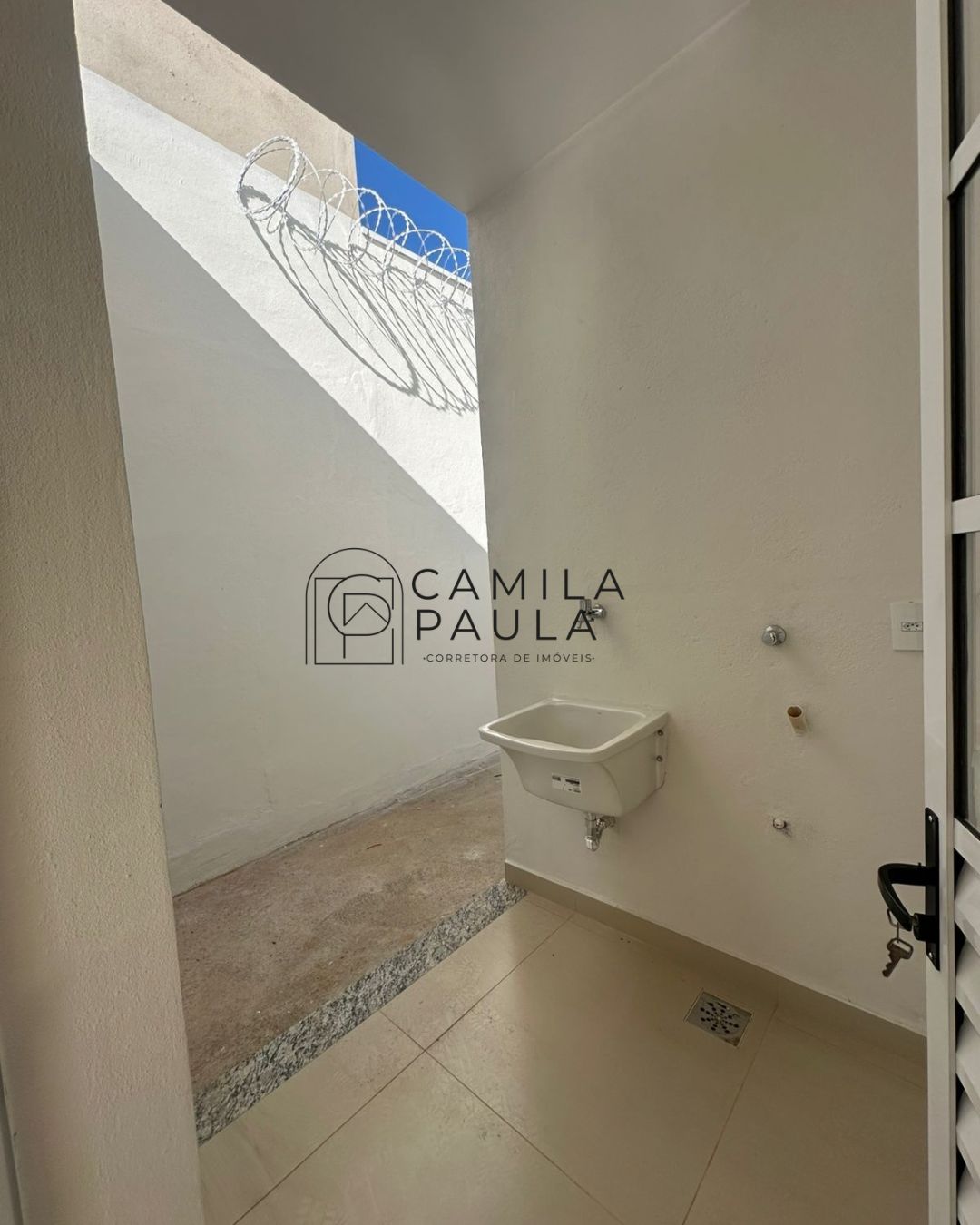 WhatsApp Image 2025-08-19 at 19.01.49 (1)