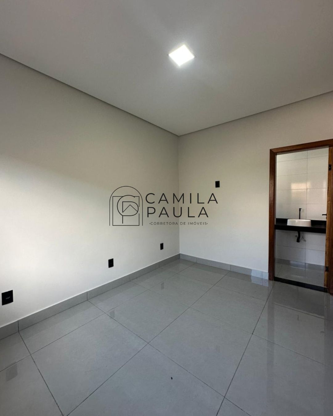 WhatsApp Image 2025-12-01 at 20.19.45 (2)